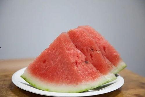 江苏最新吃瓜,揭秘网红美食背后的故事  第1张