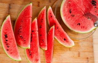 最近成都吃瓜事件,网络热议背后的真相与反思  第3张