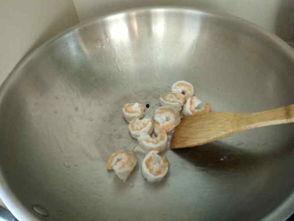 吊瓜炒着吃的做法  第3张